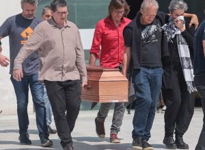 familiares,-amigos-e-politicos-se-despedem-de-paulo-frateschi-na-alesp