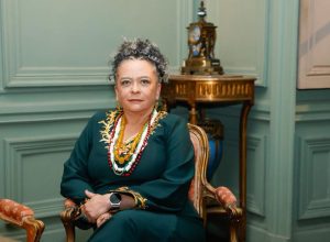 1a-negra-imortal:-escritora-ana-maria-goncalves-toma-posse-na-abl