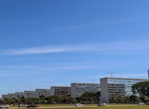 governo-reduz-para-r$-7,7-bi-congelamento-de-despesas-no-orcamento