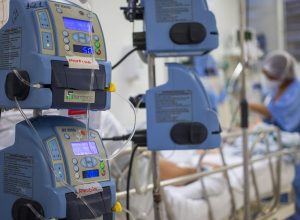 ‘oab’-para-medicos:-comissao-do-senado-aprova-projeto-que-cria-exame-para-exercicio-da-medicina