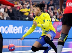 brasil-avanca-para-quartas-no-mundial-de-handebol-feminino