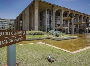 foragidos-da-justica-mais-procurados-tem-foto-estampada-em-novo-site