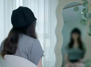 as-‘escolas-militares’-chinesas-para-adolescentes-‘rebeldes’:-‘castigo-corporal-esta-sempre-presente’