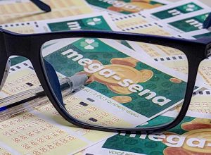 mega-sena:-resultado-do-concurso-2.956;-premio-e-de-r$-4,5-milhoes