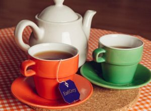 cafe-ou-cha:-qual-fortalece-e-qual-enfraquece-seus-ossos?-entenda