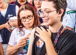 cidades-do-ce-e-mg iniciam-vacinacao-contra-dengue-com-dose-unica