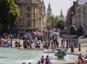 taxa-de-desemprego-da-zona-do-euro-cai-a-6,2%-em-dezembro