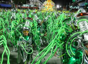 carnaval:-segundo-dia-do-grupo-especial-promete-sacudir-a-sapucai