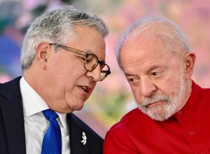 governo-lula-busca-na-india-diminuir-deficit-de-insumos-farmaceuticos-e-tecnologia