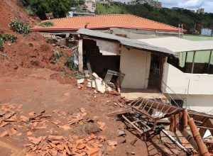 chuvas:-numero-de-mortes-na-zona-da-mata-mineira-sobe-para-65