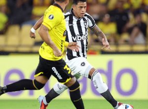 pre-libertadores:-botafogo-arranca-empate-com-barcelona-em-guayaquil