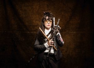 ariane-rodrigues-leva-funk-e-jazz-na-flauta-no-primeiro-album,-‘transversa’