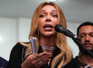 mpf-pede-condenacao-de-ratinho-e-sbt-por-falas-contra-erika-hilton-durante-programa