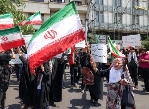 ira-lanca-misseis-contra-base-com-tropas-dos-eua-na-arabia-saudita