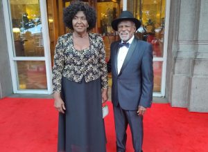 artistas-chegam-para-homenagens-do-globo-de-ouro-a-brasileiros-no-copacabana-palace