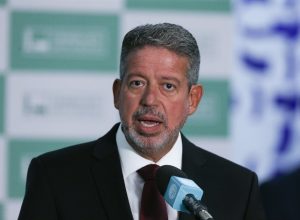 arthur-lira-lanca-pre-candidatura-ao-senado-e-faz-provocacoes-ao-rival-renan-calheiros