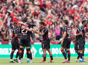 furacao-goleia-o-botafogo-e-chega-a-vice-lideranca-do-brasileirao