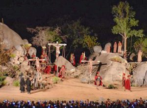 nova-jerusalem-(pe)-inicia-encenacoes-da-semana-santa