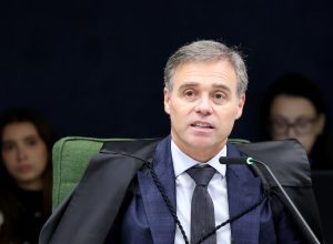 mendonca-diz-que-magistrados-precisam-de-‘grau-de-contencao-a-mais’-para-manter-credibilidade
