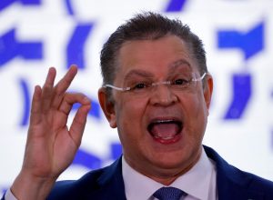 oposicao-comeca-a-coletar-assinaturas-de-pec-para-anistiar-presos-do-8-de-janeiro