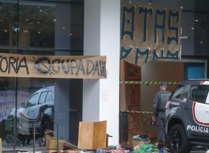 greve-na-usp:-reitoria-cria-comissao-para-retomar-dialogo-com-os-estudantes