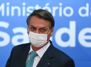brasileiros-que-culpam-bolsonaro-por-mortes-na-covid-caem-21,5-pontos,-diz-pesquisa