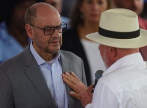 lula-diz-a-governador-interino-para-prender-‘ladroes’-e-‘milicianos’-que-comandaram-o-estado-do-rj