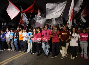 greve-na-usp:-grupo-de-alunos-pressiona-por-retorno-as-aulas;-entenda