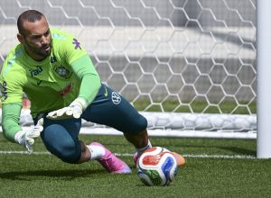 quem-e-weverton?-veja-trajetoria-do-goleiro-que-esta-na-copa-do-mundo-de-2026
