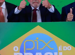 frente-parlamentar-e-delegados-repudiam-fala-de-lula-sobre-delegacias-e-celulares-roubados