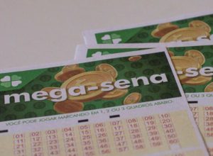 mega-sena-3021:-sorteio-deste-sabado-(20)-pode-pagar-r$-42-milhoes