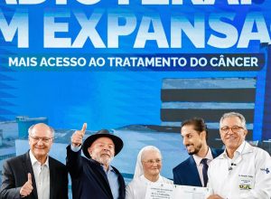 lula-entrega-aparelhos-de-radioterapia-em-sao-paulo