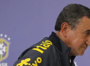 parreira-permanece-internado-na-uti-com-quadro-de-infeccao-pulmonar