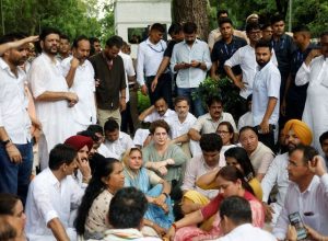 mais-de-5-mil-protestam-em-apoio-ao-movimento-“das-baratas”-na-india