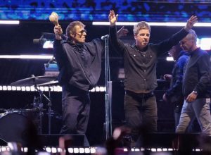 “oasis:-don’t-look-back-in-anger”:-longa-estreara-no-festival-de-veneza