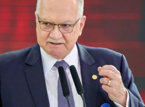 fachin-repudia-fala-de-milei-contra-moraes-e-reafirma-autonomia-do-stf