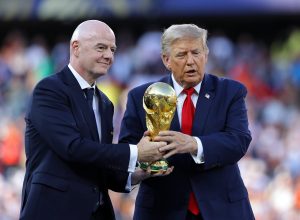 coi-rejeita-denuncia-contra-infantino-por-suposta-interferencia-politica-durante-a-copa