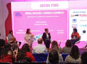 summit-mulheres-nas-profissoes:-‘ia-nao-vai-substituir-o-professor’,-afirmam-especialistas