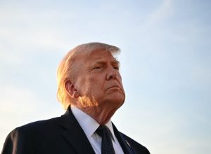 trump-declara-‘guerra-economica’-contra-o-ira-e-ameaca-‘qualquer-pais’-que-ajudar-o-regime