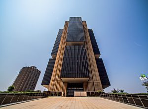 priorizar-visao-do-mercado-financeiro-pode-ajudar-a-manter-selic-elevada