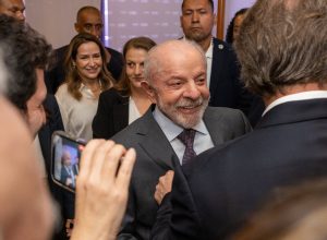 vamos-fazer-uma-reforma-politica-e-no-judiciario,-diz-lula-a-empresarios-em-jantar