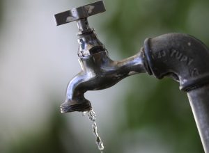 altas-temperaturas-elevam-consumo-de-agua-em-belo-horizonte