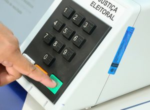 eleicoes-2026:-saiba-quem-esta-na-frente-nas-pesquisas-em-26-estados-e-no-distrito-federal